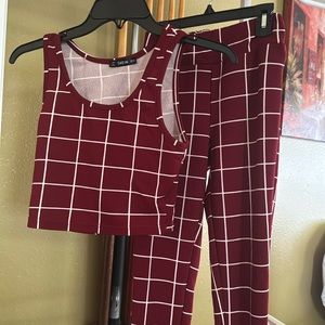 Fashion and stylish leggings and too set!